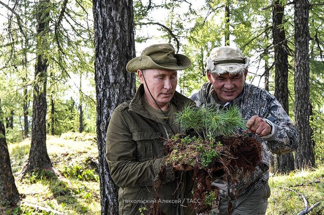 Tổng thống Putin gác lại chuyện chính trường, đi phiêu lưu ở Siberia - Ảnh 4.
