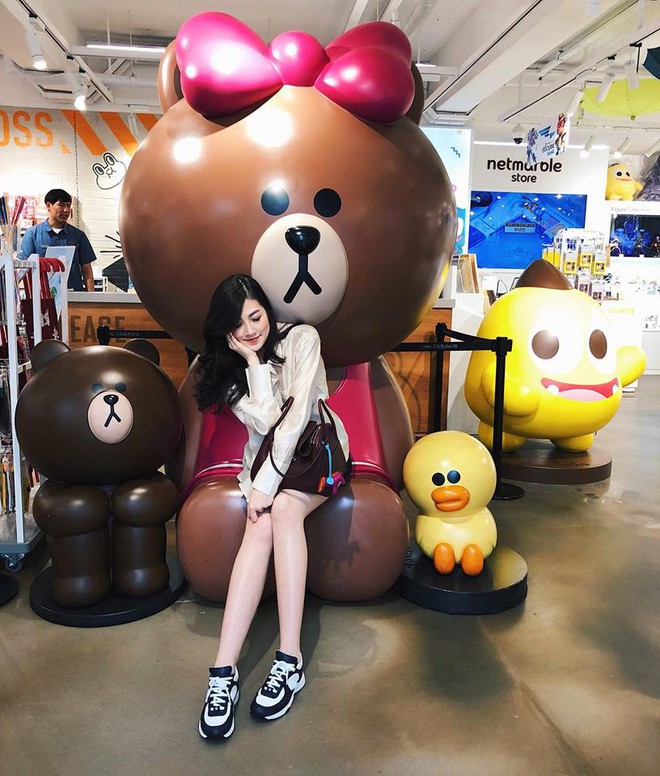 Cuộc sống hạnh phúc của Á hậu Tú Anh sau hơn 1 tháng kết hôn  - Ảnh 6.