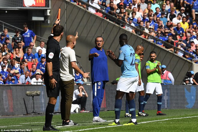 Một mình cân cả Chelsea, Aguero mang Siêu cúp Anh về cho Man City - Ảnh 7.