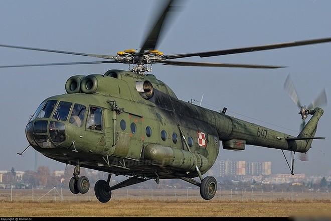 Khám phá máy bay trực thăng quân sự Mil Mi-8 nổi tiếng của Nga - Ảnh 5.