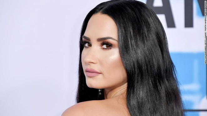 Demi Lovato lần đầu viết tâm thư lên tiếng sau sự cố nhập viện vì sốc ma túy - Ảnh 1.