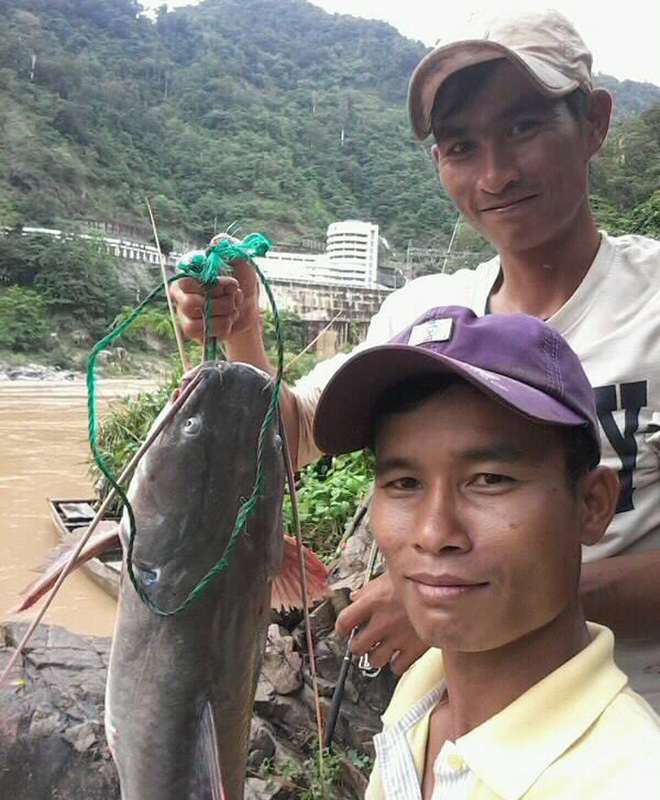 Săn cá lăng trên dòng Sê San - Ảnh 2.