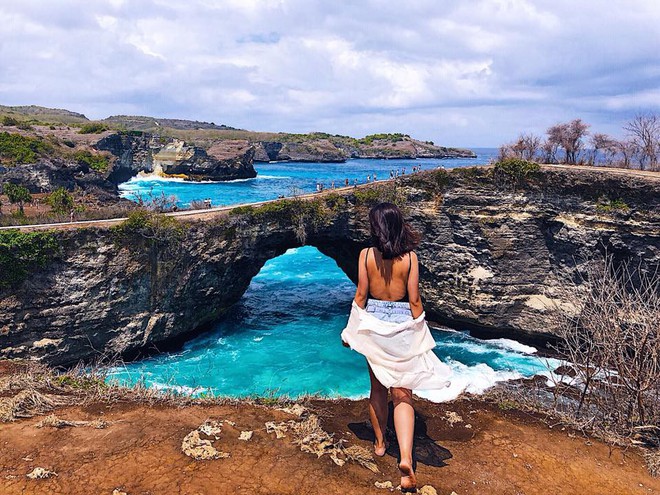 Người đứng sau những tấm hình này xứng đáng nhận huân chương xả thân của năm - Ảnh 3.