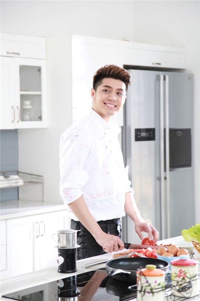 Noo Phước Thịnh chạm mốc tuổi 30: Danh tiếng, tiền bạc thừa thãi nhưng giới tính mập mờ - Ảnh 9.