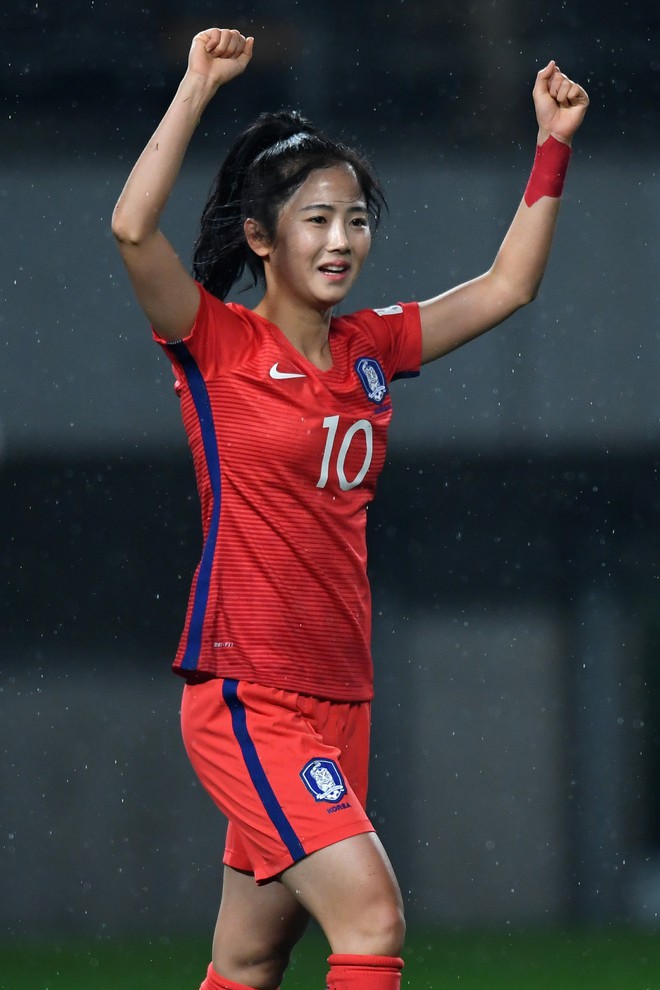 Nhan sắc xinh đẹp của nữ tiền vệ Hàn Quốc dự ASIAD 2018 - Ảnh 4.