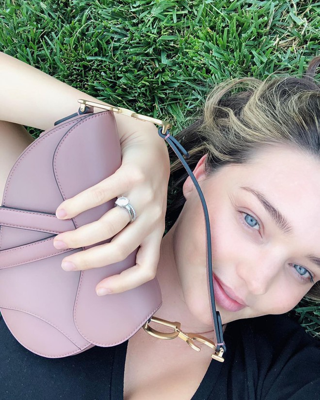 Khoe nhan sắc và vóc dáng “đẹp từng milimet”, ai tin Miranda Kerr chỉ vừa mới sinh con được 3 tháng? - Ảnh 7.