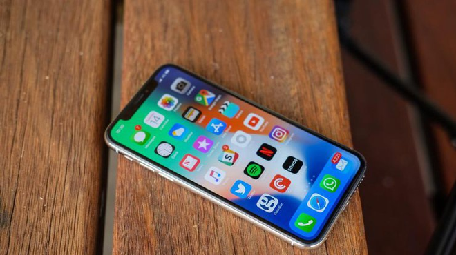 Những bí ẩn đằng sau thư mời ra mắt iPhone 2018 của Apple - Ảnh 1.