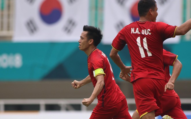 TRá»°C TIẾP U23 Viá»t Nam 1-1 U23 UAE: VÄn Quyết gỡ hòa cho U23 Viá»t Nam