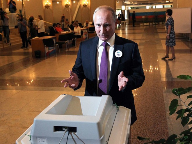 Gặp rắc rối khi đi bầu cử, Tổng thống Putin bị từ chối tới hai lần - Ảnh 12.