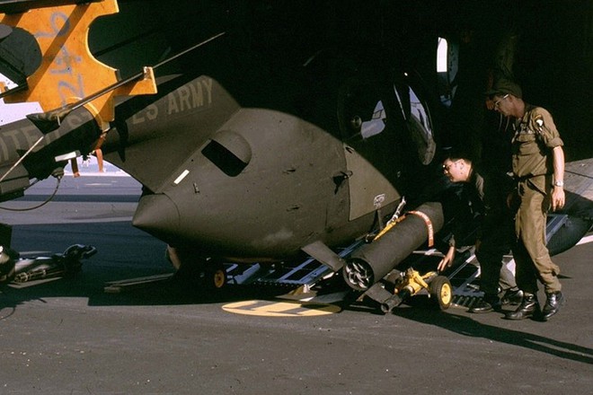 Khám phá trực thăng tấn công AH-6 - vũ khí yêu thích của Lục quân Mỹ - Ảnh 6.