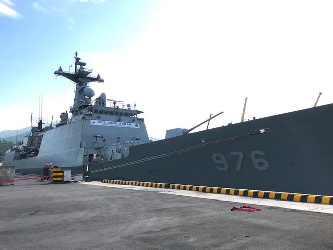 Sức mạnh tàu khu trục của hải quân Hàn Quốc thăm Đà Nẵng - Ảnh 3.