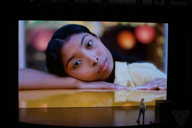 Gương mặt cô gái tóc vàng vụt sáng trong sự kiện Apple ra mắt iPhone 2018 - Ảnh 4.
