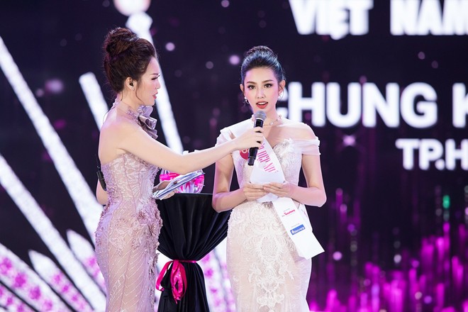 Người đẹp 18 tuổi Trần Tiểu Vy đăng quang Hoa hậu Việt Nam 2018 - Ảnh 25.