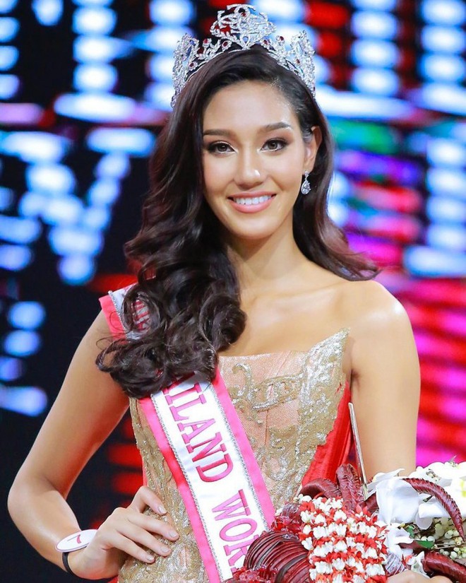 Muốn chiến thắng tại Hoa hậu Thế giới, Trần Tiểu Vy phải vượt qua các mỹ nhân nóng bỏng này - Ảnh 3.