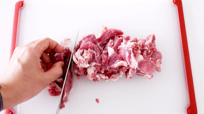 Người Nhật có cách làm món thịt chiên gừng chế biến siêu nhanh mà ăn cực ngon - Ảnh 1.
