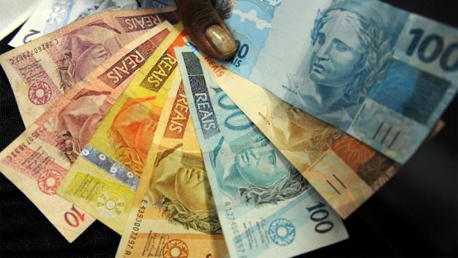 5 đồng tiền đang mất gi&aacute; nhiều nhất - Ảnh 4.