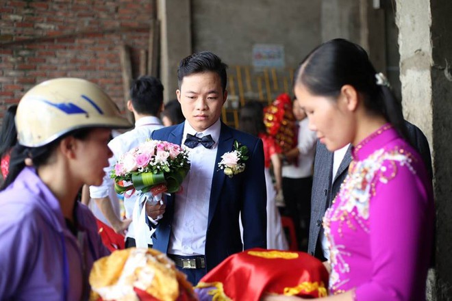 Cận cảnh lễ thành hôn đặc biệt của cô dâu 61 tuổi với chú rể 26 tuổi ở Cao Bằng - Ảnh 6.