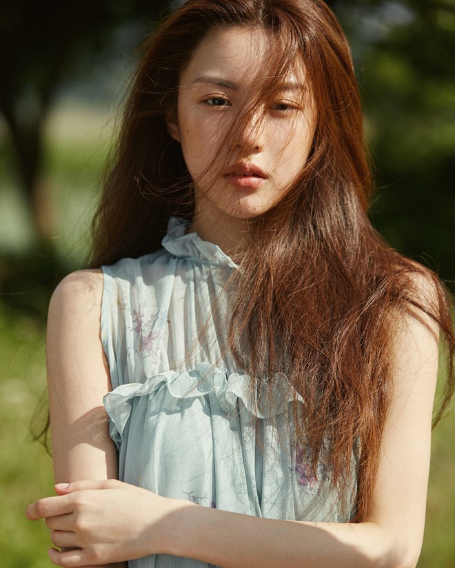 Xuất hiện nữ thần với gương mặt đẹp không góc chết, được ví với mợ chảnh Jeon Ji Hyun - Ảnh 6.