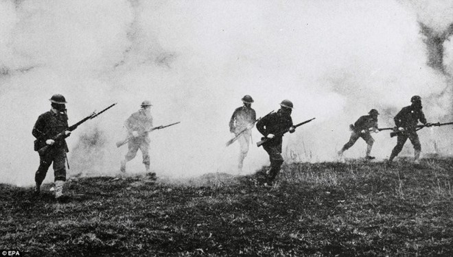 Vụ biến mất vào mây đầy bí ẩn của 800 lính Anh trong Thế chiến I - Ảnh 1.