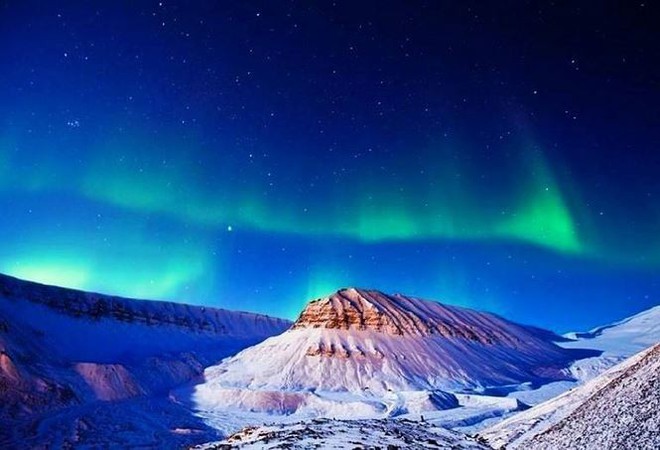 Thăm thị trấn Longyearbyen ở Nauy, nơi cái chết được coi là bất hợp pháp - Ảnh 1.