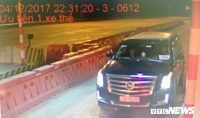 Siêu xe Cadilac gắn biển xe hộ đê trốn phí trên cao tốc Hà Nội – Hải Phòng - Ảnh 2.