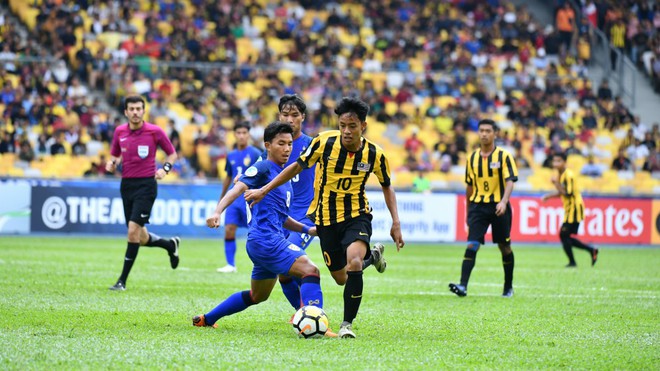 HLV U16 Malaysia: ‘Trọng tài đã giết chúng tôi’ - Ảnh 1.