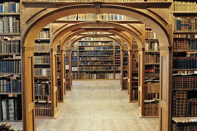 Sửng sốt trước vẻ đẹp cổ kính và hoành tráng của các thư viện thế giới - Ảnh 12.