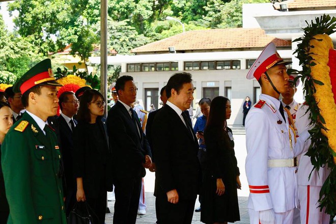 [TRỰC TIẾP] Lễ viếng Chủ tịch nước Trần Đại Quang - Ảnh 2.