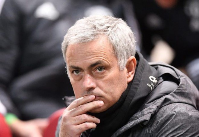 Thật đáng buồn khi phải thừa nhận, thời của Mourinho đã hết - Ảnh 3.