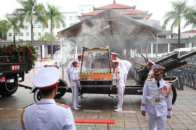 Lễ truy điệu Chủ tịch nước Trần Đại Quang - Ảnh 9.