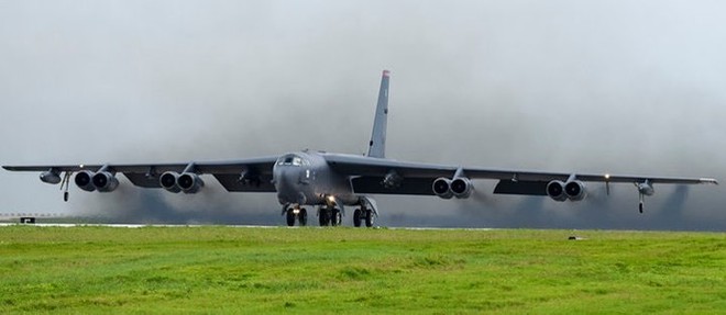 Ảnh: B-52 của Mỹ bay qua Biển Đông hai lần trong một tuần - Ảnh 2.