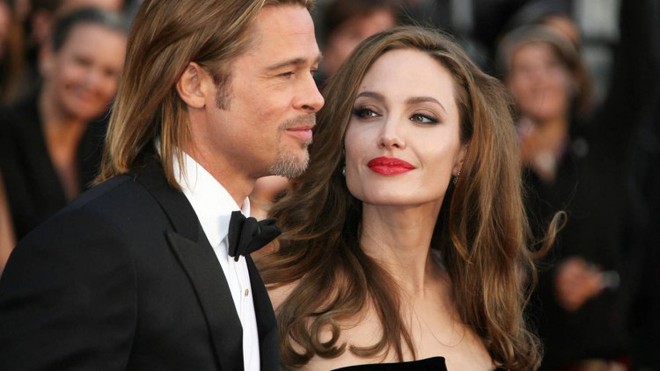 Thực hư thông tin Angelina Jolie khóc lóc đòi quay lại với Brad Pitt? - Ảnh 3.