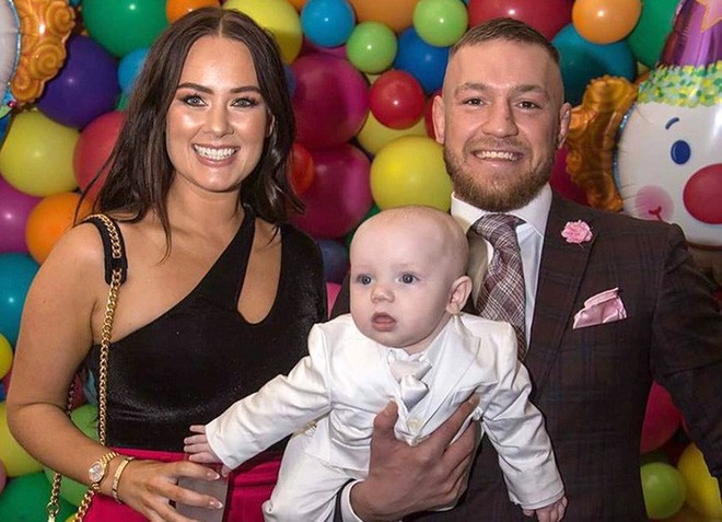 Hình bóng người vợ tuyệt vời đằng sau thành công của gã điên McGregor - Ảnh 4.