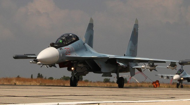 Isarel không thể tiêu diệt S-300 Nga: Su-30 và Su-27 sẽ xé nát F-16 trong vòng 30 giây! - Ảnh 2.