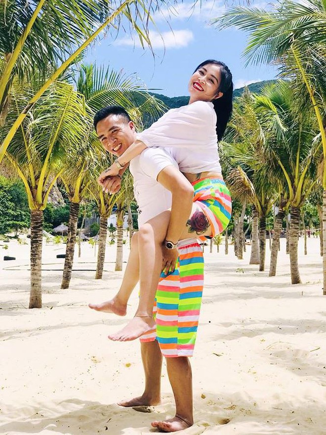 Bất ngờ với những hình xăm trên cơ thể của MC Hoàng Linh   - Ảnh 6.