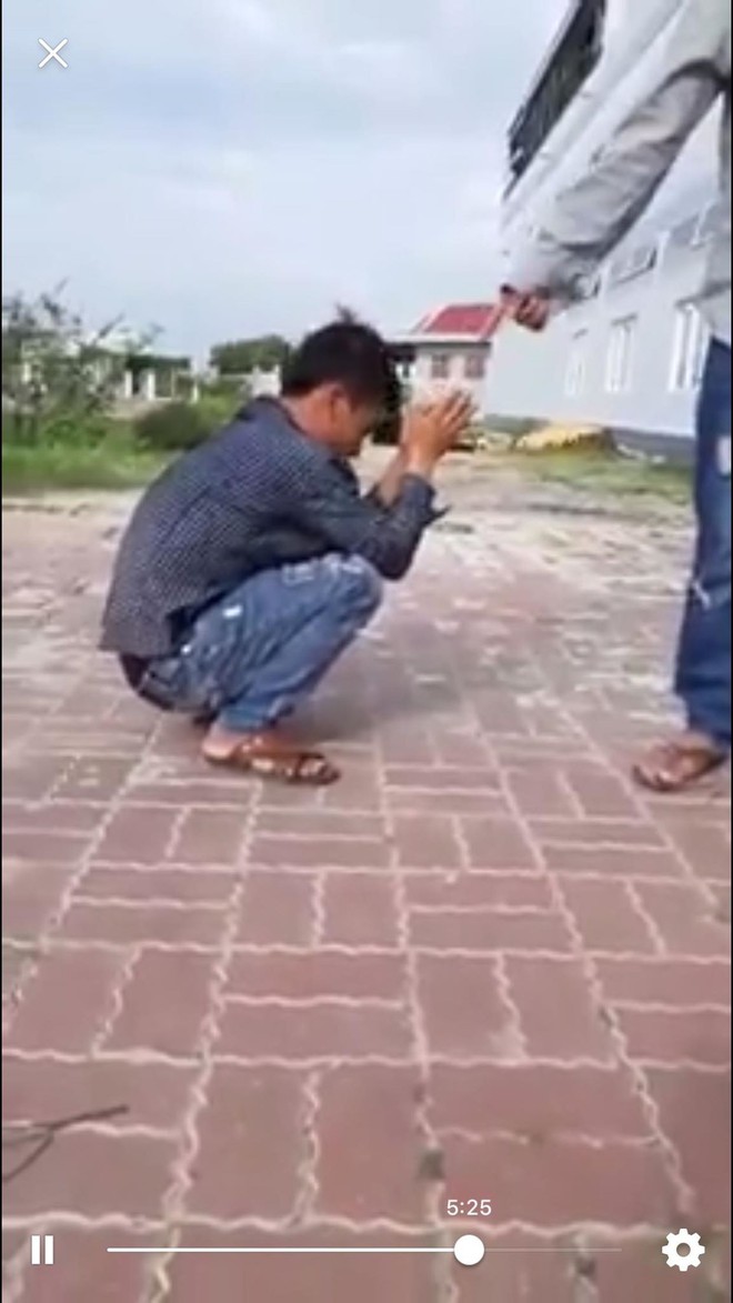 Nhắn tin gạ gẫm phụ nữ có chồng đi nhà nghỉ, nam thanh niên bị đánh bầm dập ngay tại phòng - Ảnh 3.