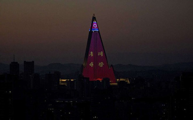 Ảnh: Triều Tiên chuẩn bị cho lễ kỷ niệm 70 năm Quốc khánh - Ảnh 12.