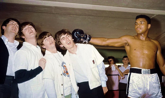 Trên đường trở thành huyền thoại, Muhammad Ali từng nện The Beatles tơi tả - Ảnh 2.