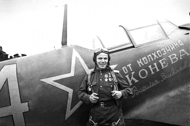 Chuyện ít biết về phi công Liên Xô bắn hạ chiến cơ Mỹ trong Thế chiến II - Ảnh 1.