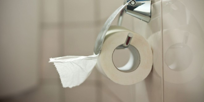 Sự thật ít biết về quá trình cho hóa chất vào giấy vệ sinh: Biết sớm để chọn mua đúng loại - Ảnh 4.