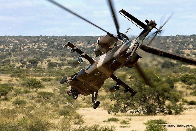 Sức mạnh trực thăng tấn công “Chim cắt Đỏ” AH-2 Rooivalk - Ảnh 12.