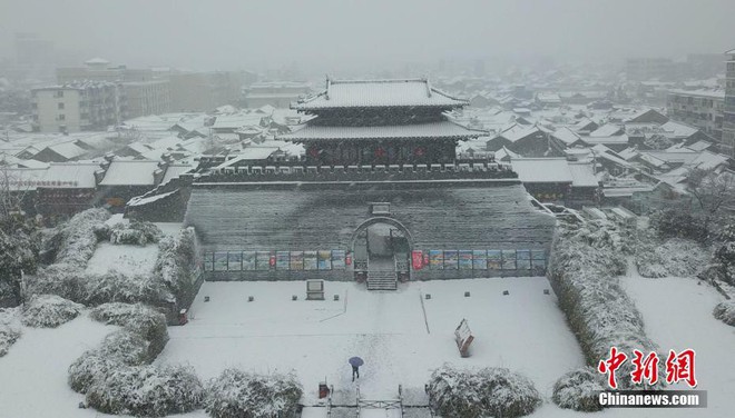 Việt Nam đón giá rét, Trung Quốc cũng gồng mình trước thời tiết lạnh kỷ lục trong lịch sử nước này - Ảnh 4.