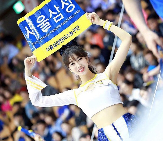 Seolhyun của giới cheerleader lên bìa tạp chí Maxim - Ảnh 3.