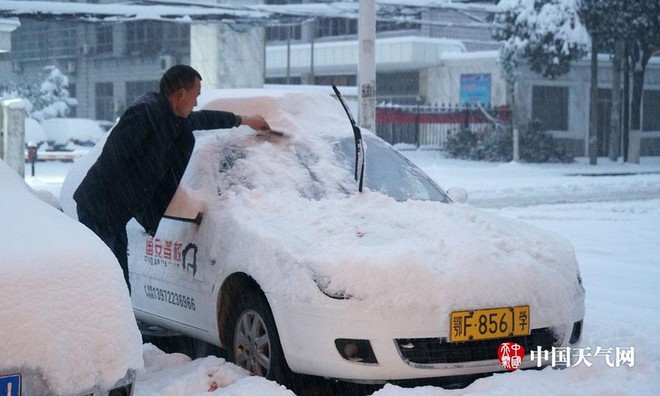 Việt Nam đón giá rét, Trung Quốc cũng gồng mình trước thời tiết lạnh kỷ lục trong lịch sử nước này - Ảnh 5.