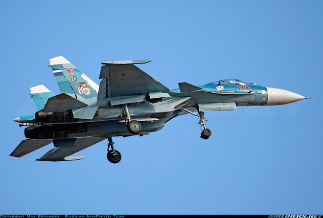 Sức mạnh tiêm kích bảo bối của tàu sân bay Nga Su-33 - Ảnh 9.
