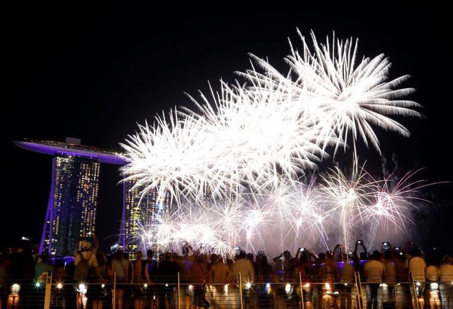 Chùm ảnh: Những khoảnh khắc ấn tượng đón năm mới 2019 khắp nơi trên thế giới - Ảnh 10.