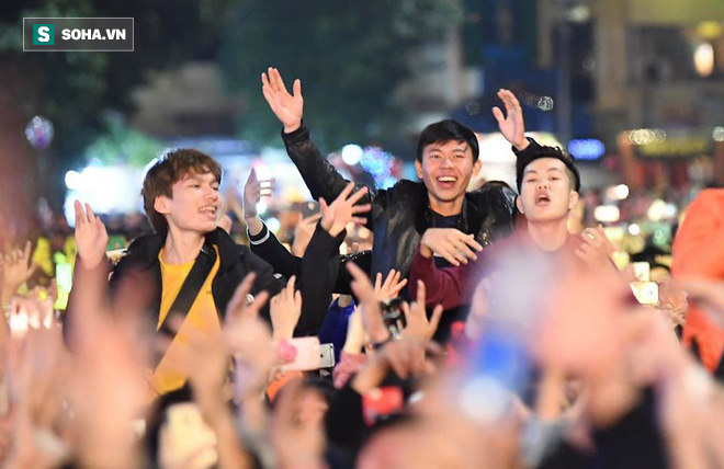 Chào năm mới 2019 - Ảnh 8. Chào năm mới 2019 - Ảnh 8.