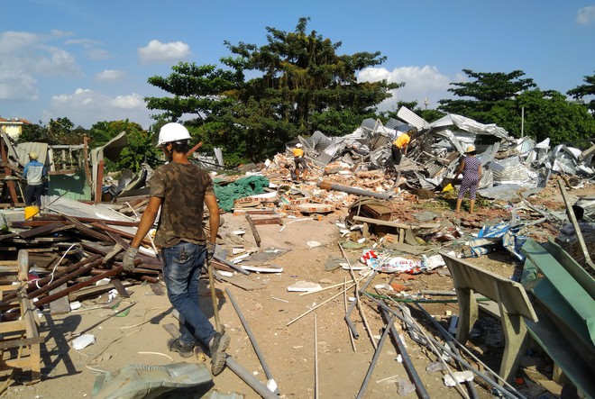 [ẢNH]: Khu đất vườn rau Lộc Hưng ở Tân Bình bị cưỡng chế, tan hoang như bình địa - Ảnh 11.