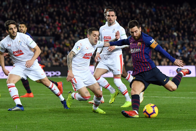 Barca đại thắng trong ngày Messi ghi bàn thứ 400 tại La Liga, Real chật vật chen chân vào top 4 - Ảnh 6.