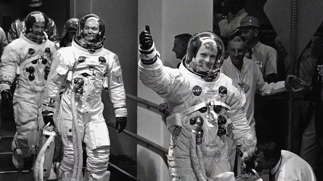 Trò bịp vĩ đại của người Mỹ suốt 50 năm: Nga quyết tâm đổ bộ Mặt Trăng làm rõ trắng đen - Ảnh 2.